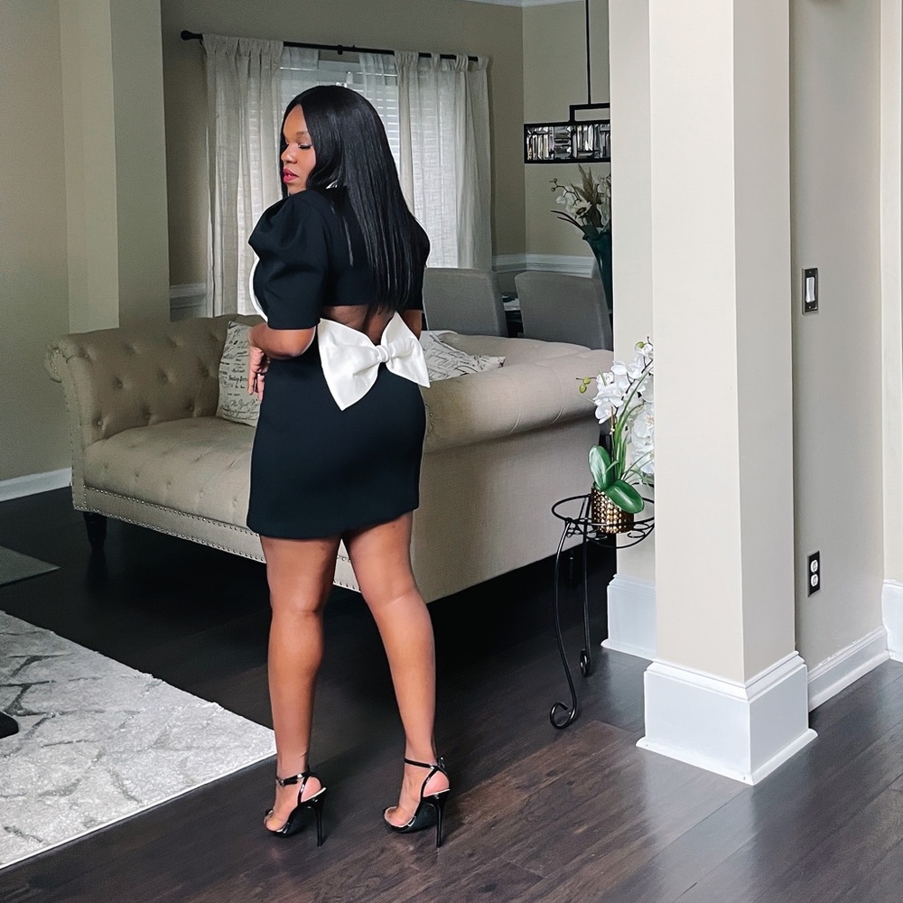 Sophisticated blazer dress with bow in the back